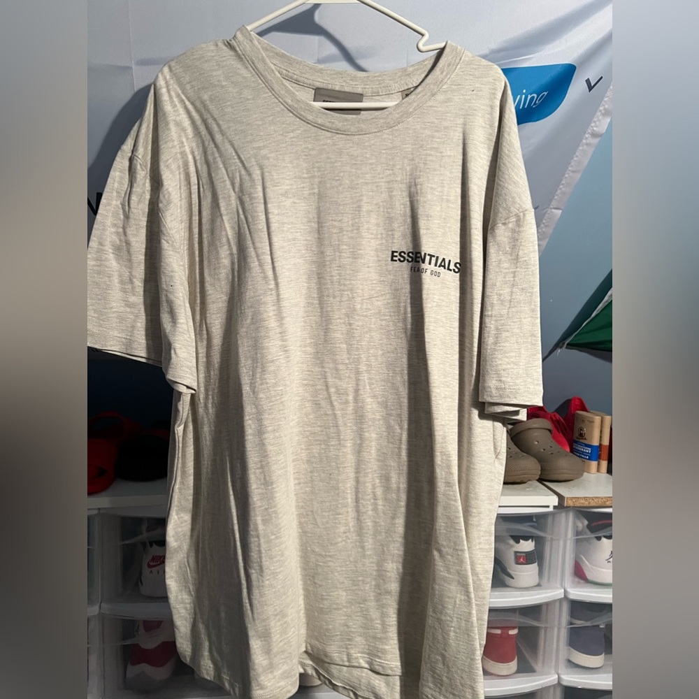 Essentials tee shirt